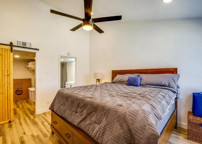 Pool & Hot Tub Access! Extended In *